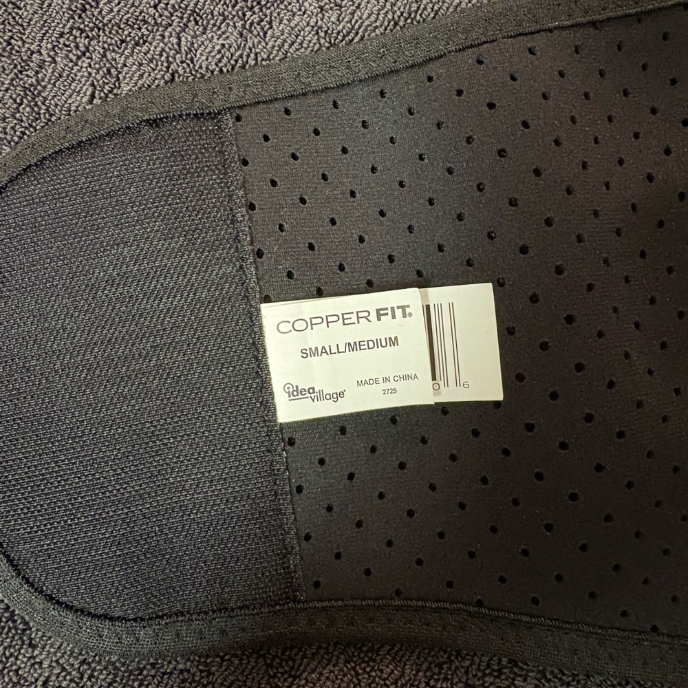 Copper Fit Black Compression Back Support NWOT Size Small/Medium - Picture 13 of 15